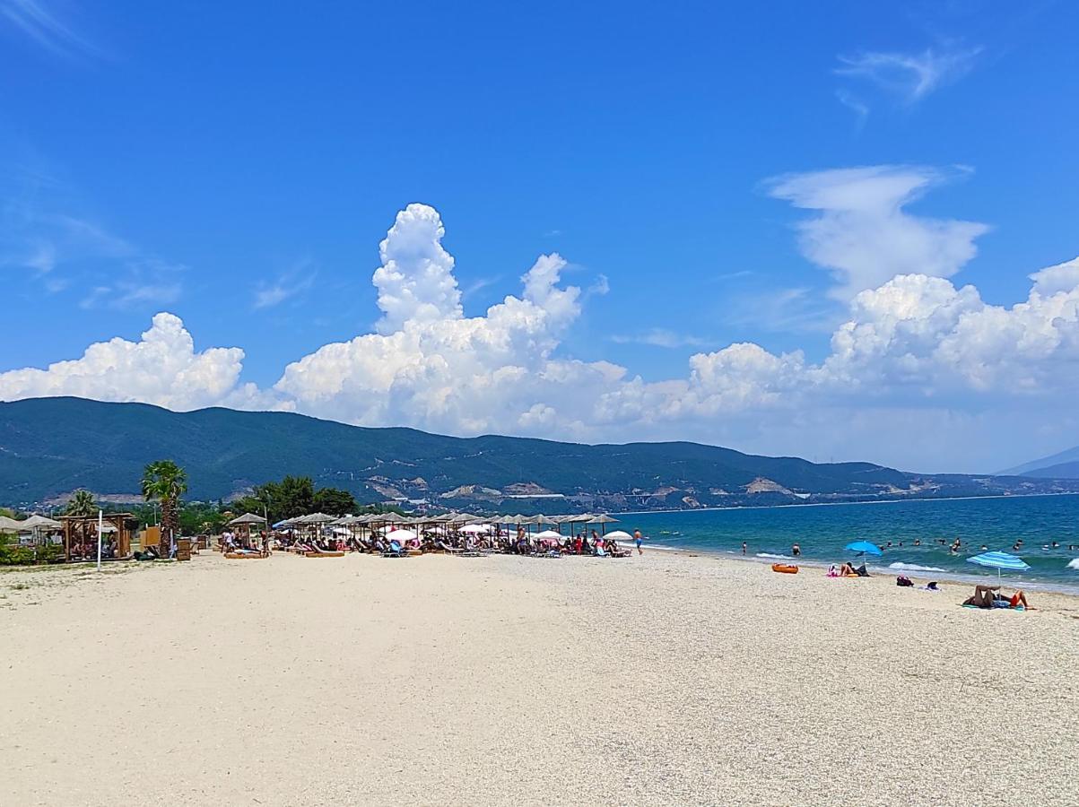 Stamatia Suites 아스프로발타 외부 사진