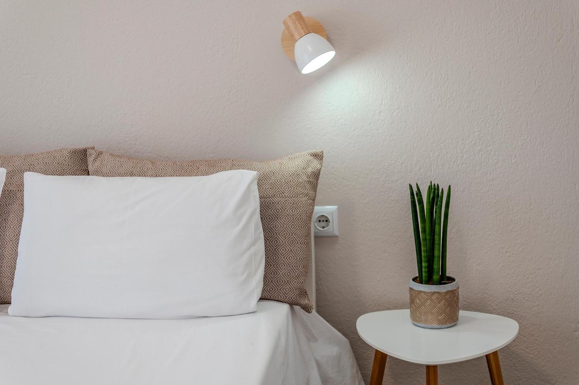 Stamatia Suites 아스프로발타 외부 사진